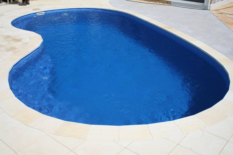 piscine coque bahama